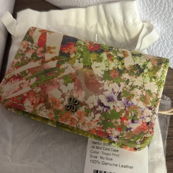 Hobo Floral Women's Fold Wallet - Multicolor - Picture 7 of 7